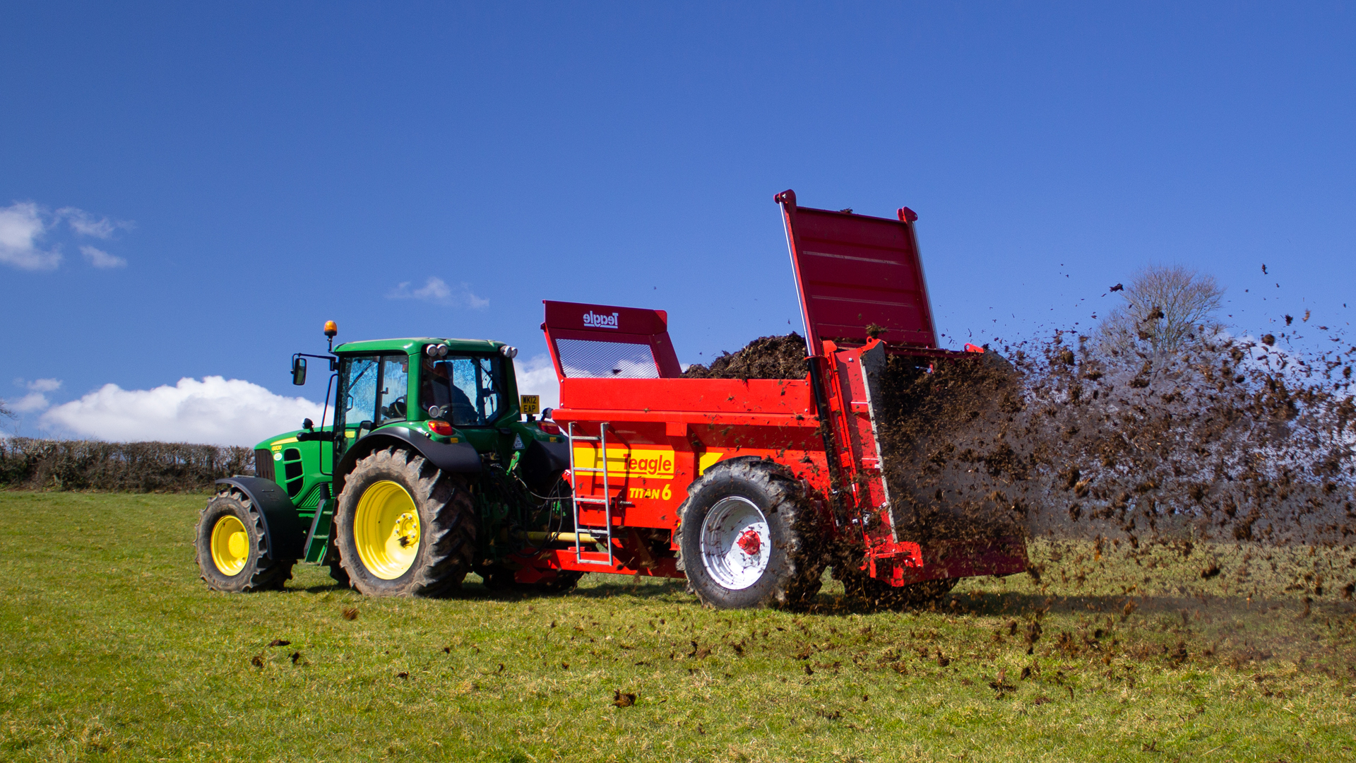 Titan Muckspreader range